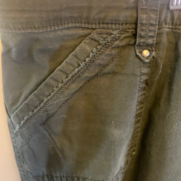 black capris sz 16 - Picture 4 of 8